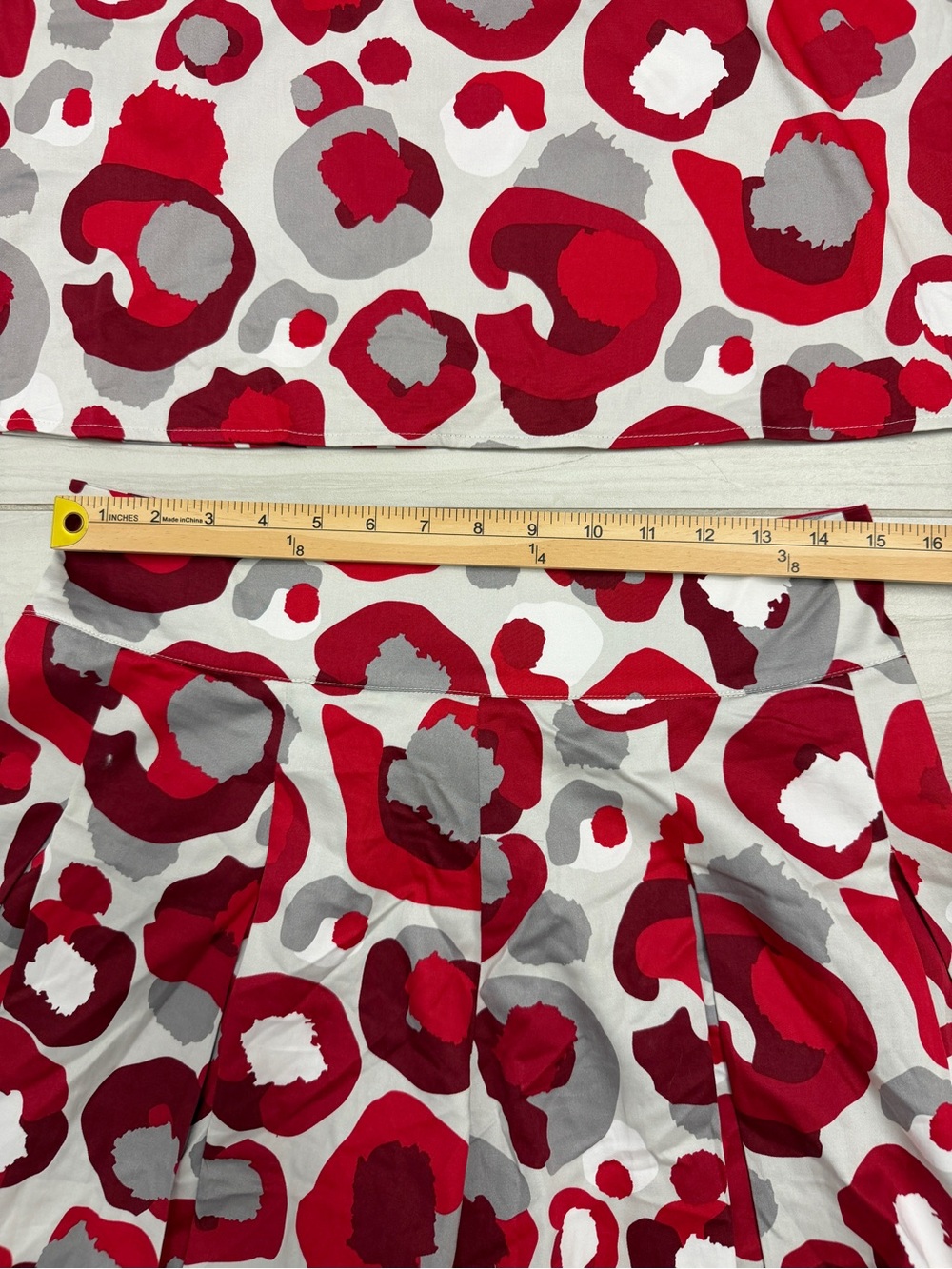 Emily McCarthy 2 Piece Set Red Leopard Zip Top & Pleated Skort NWT - Picture 9 of 11